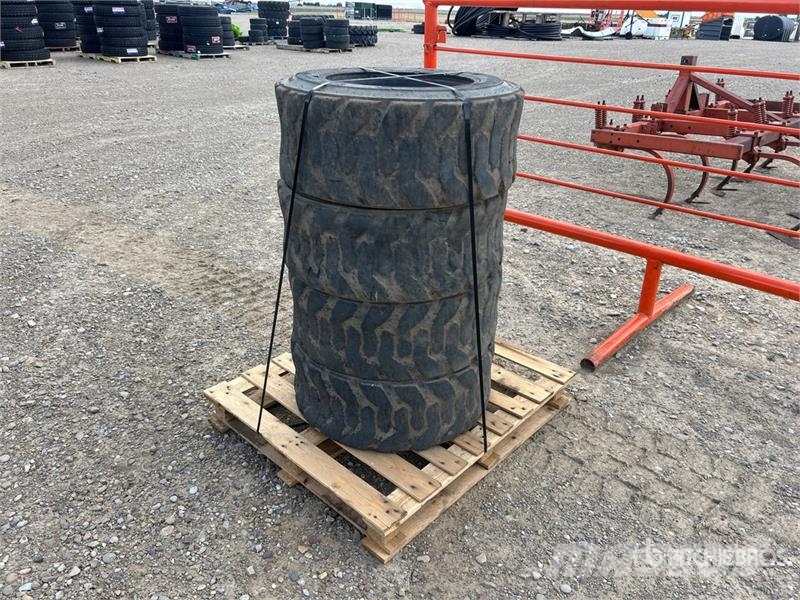 Quantity of (4) PrimeX 12-16.5 Tires Gume, točkovi i felne