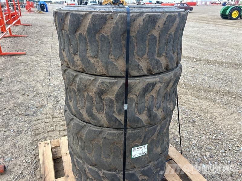 Quantity of (4) PrimeX 12-16.5 Tires Gume, točkovi i felne