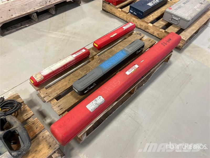 Quantity of (4) PROTO Torque Wrenches مكونات أخرى