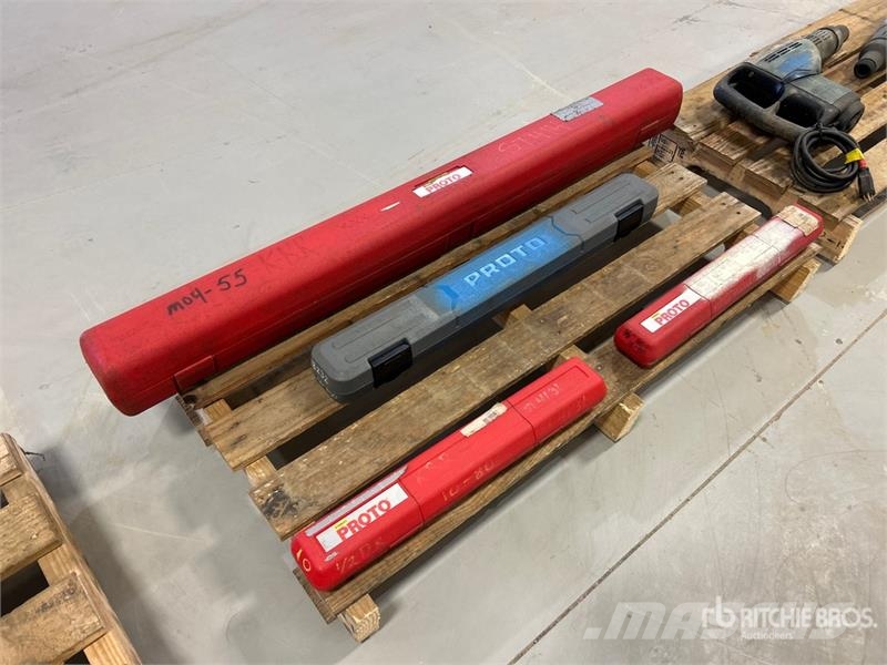 Quantity of (4) PROTO Torque Wrenches مكونات أخرى