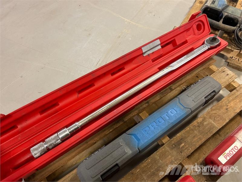 Quantity of (4) PROTO Torque Wrenches مكونات أخرى