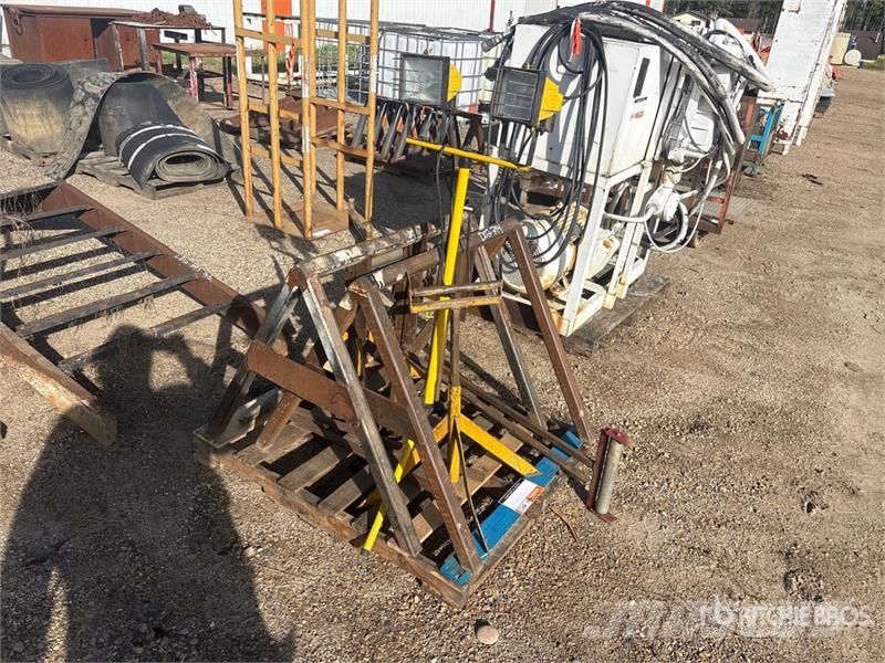 Quantity of (4) Roller Stands Drugi deli