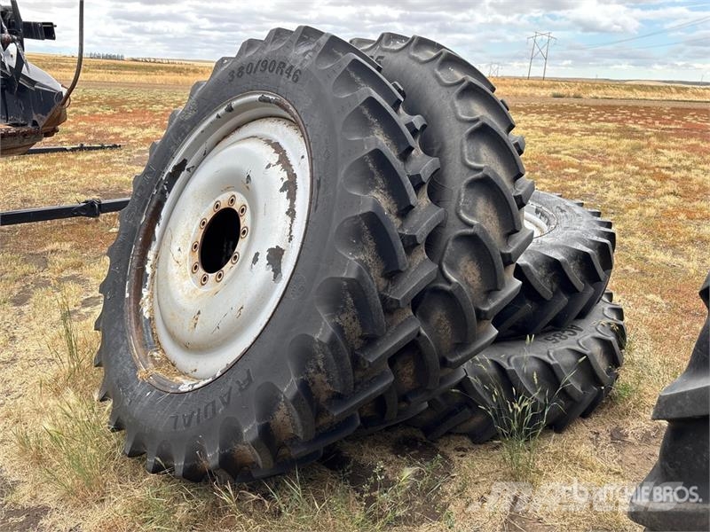 Quantity of (4) Samson 380/90R46 Sprayer Tires - F Opony, koła i felgi