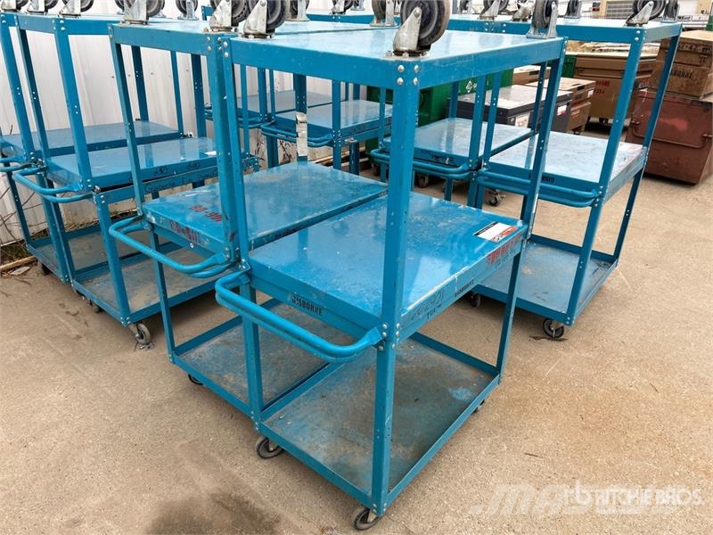 Quantity of (4) Shop Carts Drugi deli