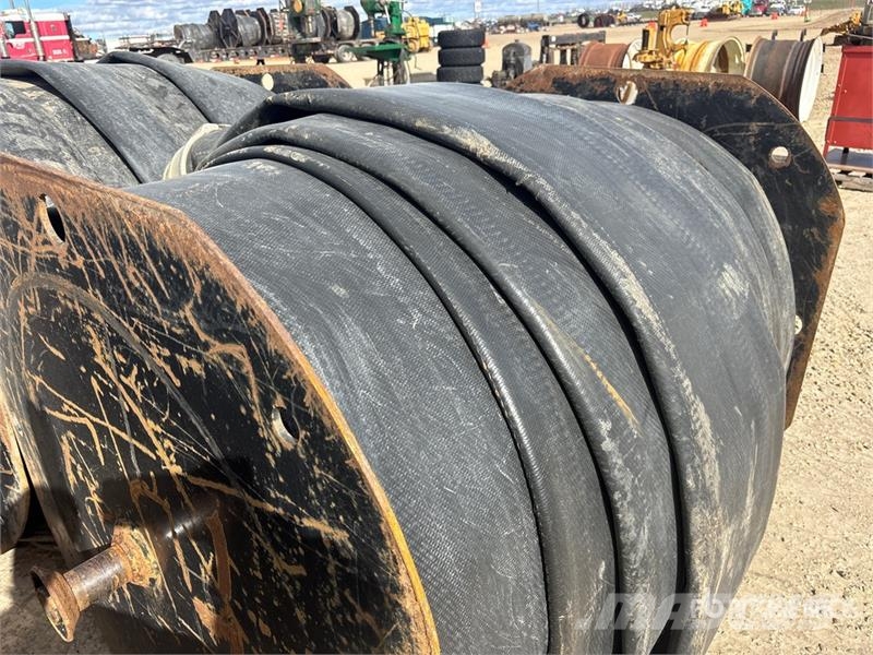 Quantity of (4) Spools of 10 in Layflat Hose Ostale komponente za građevinarstvo