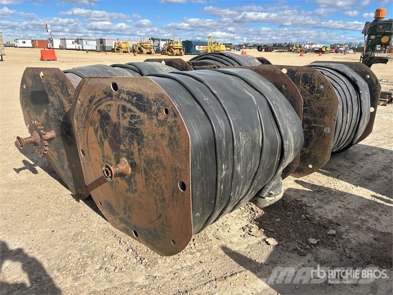 Quantity of (4) Spools of 10 in Layflat Hose Andere Zubehörteile