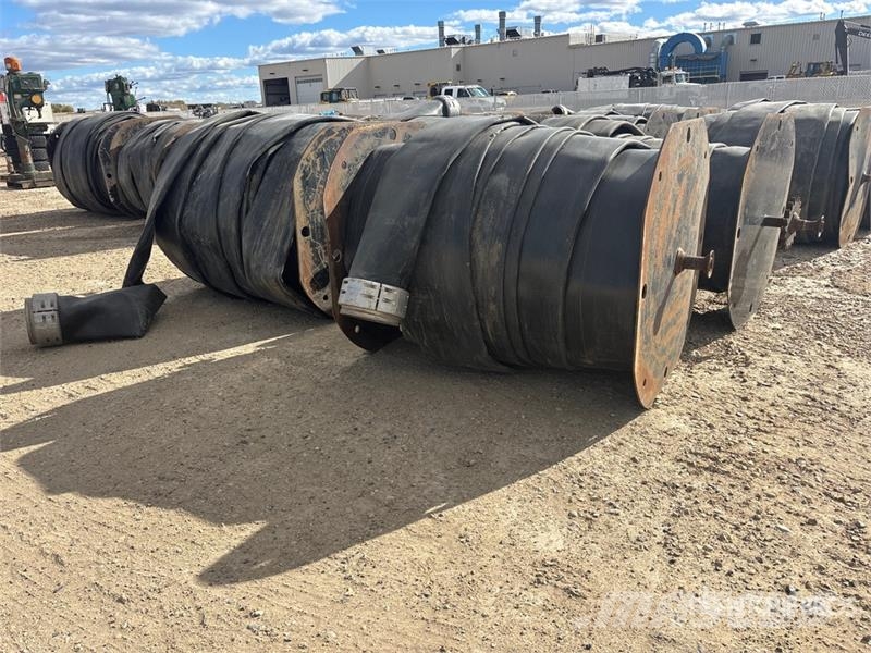 Quantity of (4) Spools of 10 in Layflat Hose Ostale komponente za građevinarstvo