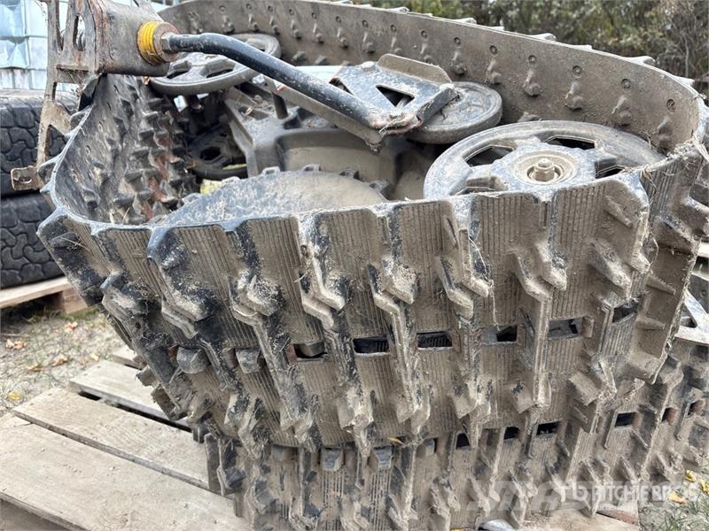Quantity of (4) Tracks - Fits Can-Am Outlander Andre komponenter