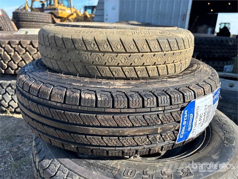  Quantity of (4) Trailer Tires Banden, wielen en velgen