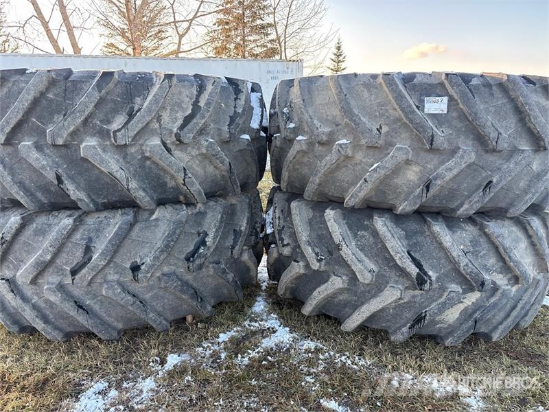 Quantity of (4) Trelleborg 710/70R38 710/70R38 Flo Gume, točkovi i felne