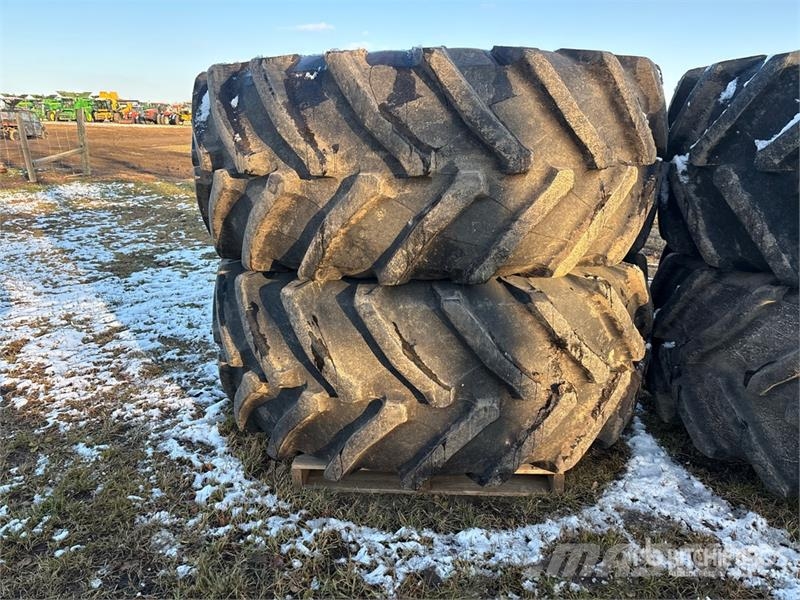Quantity of (4) Trelleborg 710/70R38 710/70R38 Flo Gume, točkovi i felne
