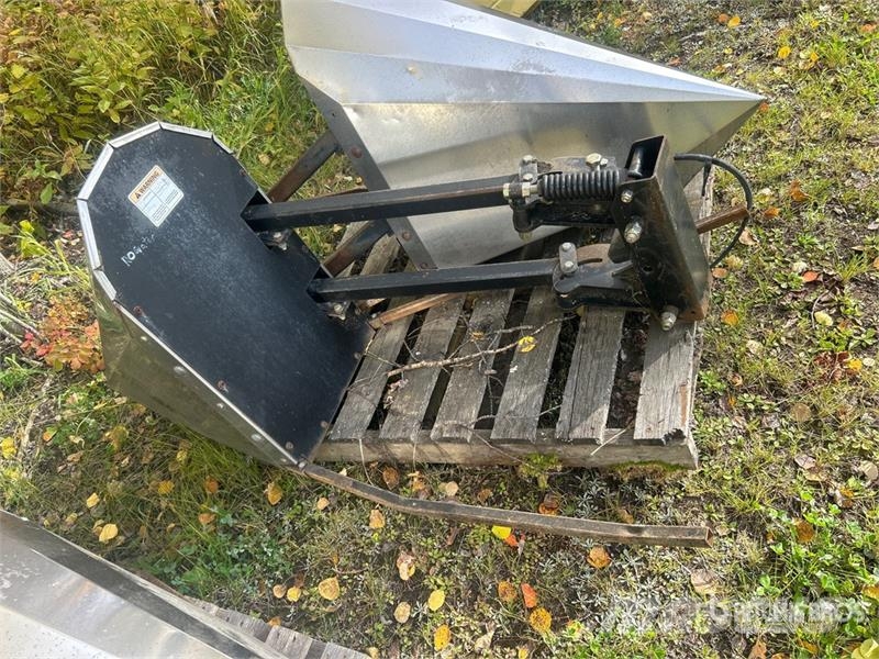 Quantity of (4) Tridekon Crop Dividers - Fits Roga Sonstige Ernte Verarbeitung und -lagerung