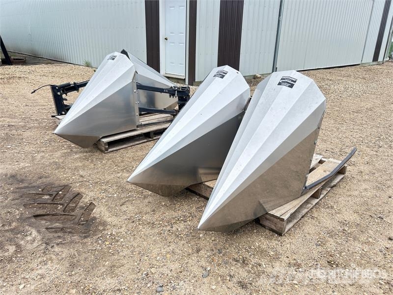 Quantity of (4) Tridekon Crop Dividers - Fits John Sonstige Ernte Verarbeitung und -lagerung