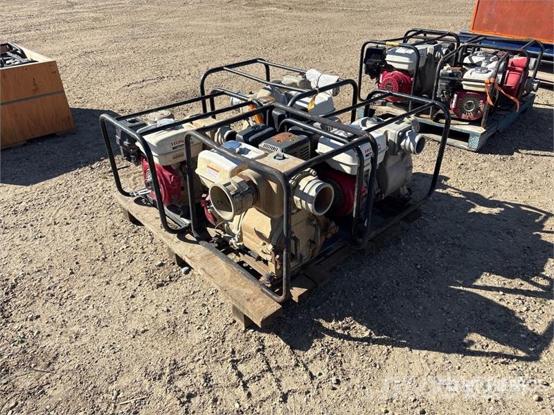Quantity of (4) Water Pump Pompy wodne