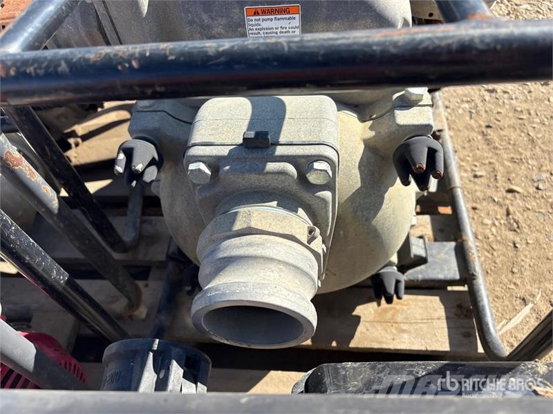 Quantity of (4) Water Pump Pompy wodne