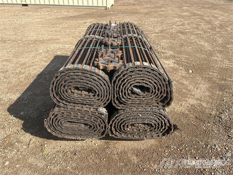 Quantity of (4) x 5 ft 6 in Potato Digger Chains Lauksaimniecība- Citi