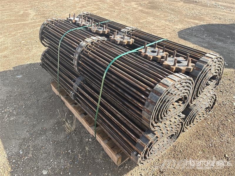 Quantity of (4) x 5 ft 6 in Potato Digger Chains Lauksaimniecība- Citi