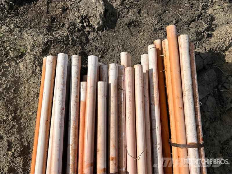 Quantity of (40) 20 ft x 2 in PVC Pipe Drugi deli