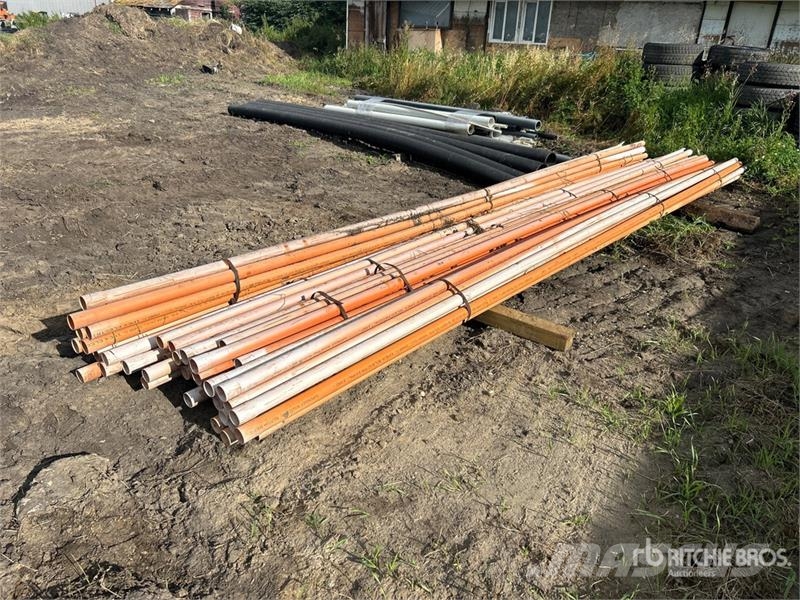 Quantity of (40) 20 ft x 2 in PVC Pipe Drugi deli