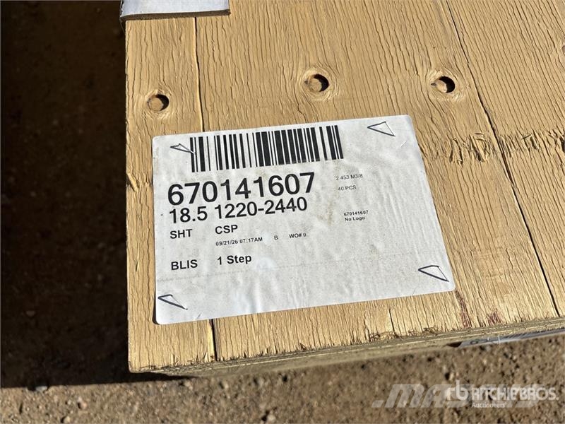  Quantity of (40) 3/4" 4x8 CSP/DFP No Stamp Plywood مكونات أخرى