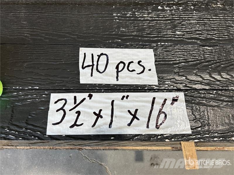 Quantity of (40) 3.5 in x 1 in x 16 in Smart Trim Подемници, лебедки и елеватори за материали