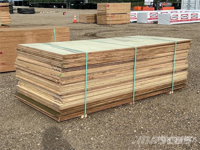 Quantity of (40) 4 ft x 8 ft x 3/4 in CSP/DFP No S Other components