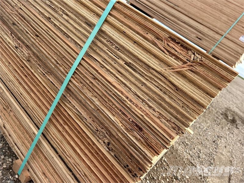 Quantity of (40) 4 ft x 8 ft x 3/4 in CSP/DFP No S Drugi deli