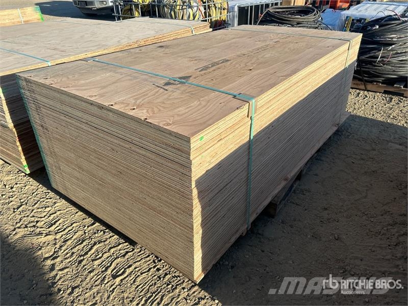 Quantity of (40) 4 ft x 8 ft 3/4 in CSP/DFP No Sta Ďalšie komponenty