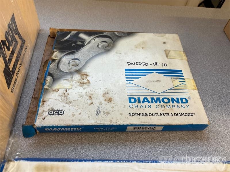  Quantity of #40, #50, #60, #80 Chain, Connectors,  مكونات أخرى