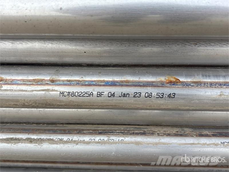  Quantity of 409 4 ft 7 in Stainless Steel Round Tu Rohrbiegemaschinen