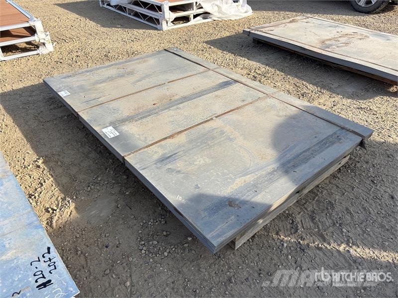 Quantity of (44) 18ga x 60 x 96 Galvanized Sheet ( Vintsid, telfrid ja materjaliliftid