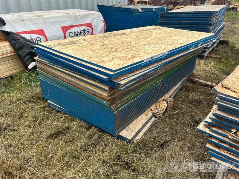 Quantity of (45) 4 ft x 8 ft OSB Board Drugi deli
