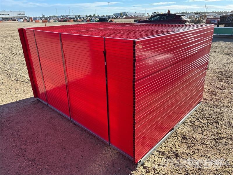  Quantity of (46) 7 ft 6 in x 6 ft Powder Coated Si Drugi deli