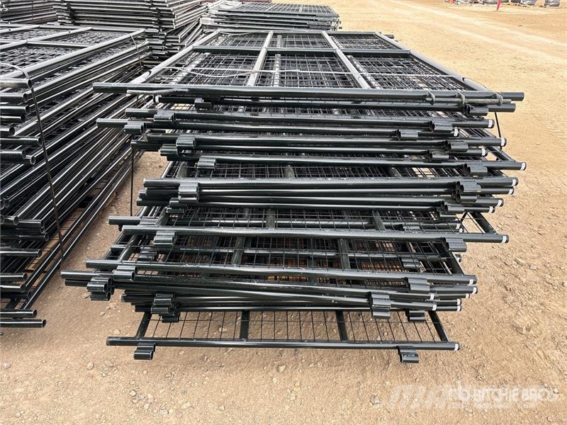 Quantity of (48) BYT MSPP07 7 ft x 4 ft 3 in Mesh Weitere Viehgeräte