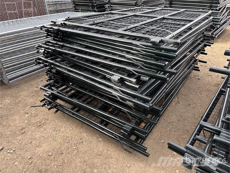 Quantity of (48) BYT MSPP07 7 ft x 4 ft 3 in Mesh Weitere Viehgeräte