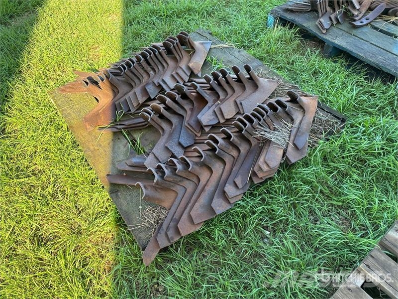 Quantity of (49) 16 in Cultivator Sweeps Andre komponenter