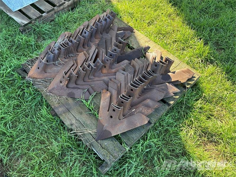 Quantity of (49) 16 in Cultivator Sweeps Andre komponenter