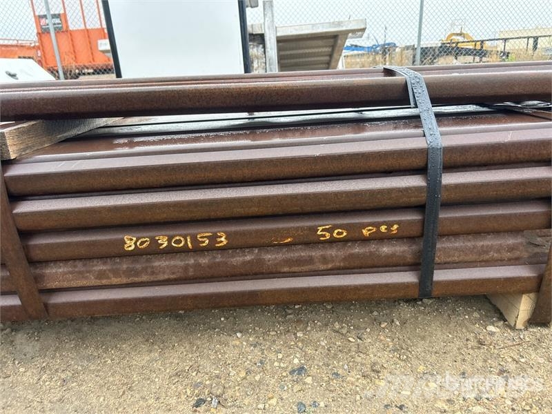 Quantity of 5/16 in x 4.5 in x 72 in C Channel Ste مكونات أخرى