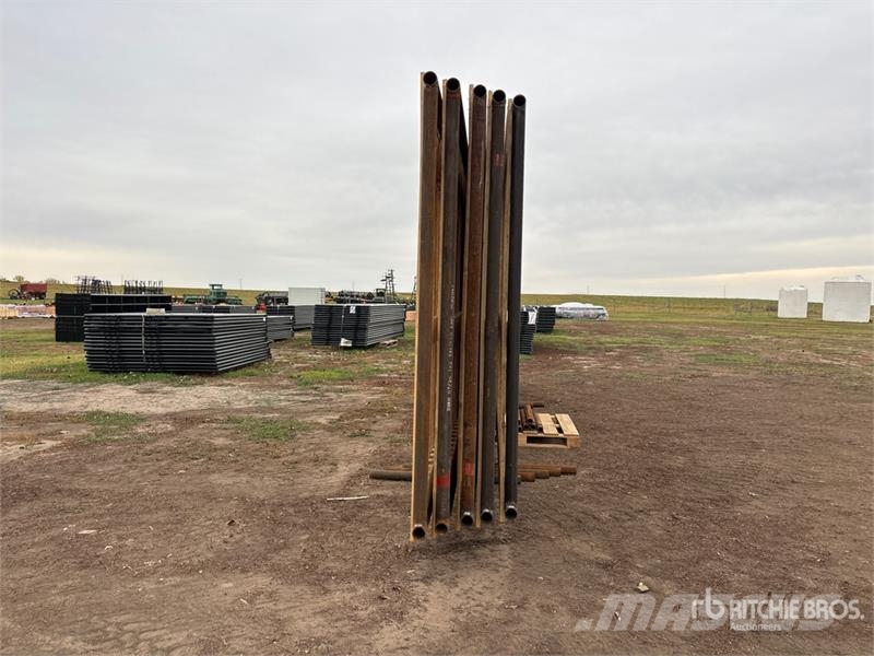 Quantity of (5) 24 ft x 8 ft 10 in Heavy Duty Wind Livdyr annet utstyr