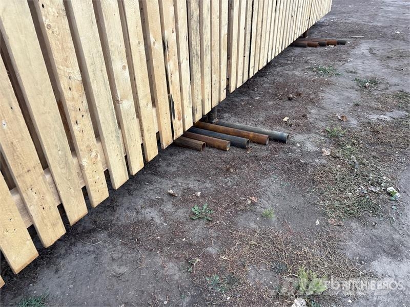 Quantity of (5) 24 ft x 8 ft 10 in Heavy Duty Wind Livdyr annet utstyr