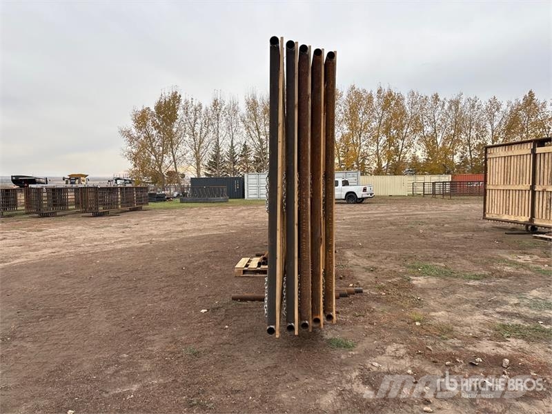 Quantity of (5) 24 ft x 8 ft 10 in Heavy Duty Wind Livdyr annet utstyr