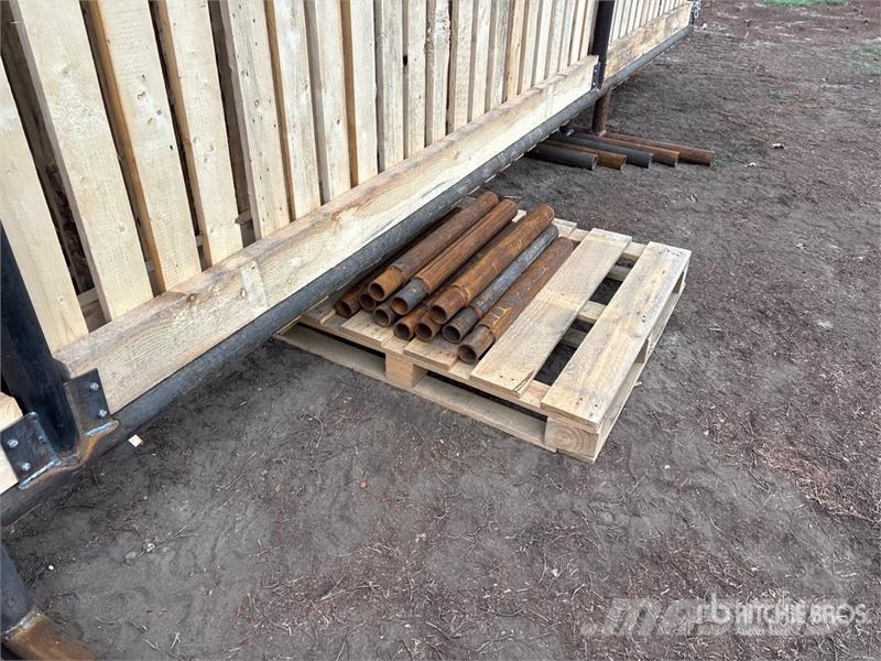 Quantity of (5) 24 ft x 8 ft 10 in Heavy Duty Wind Livdyr annet utstyr