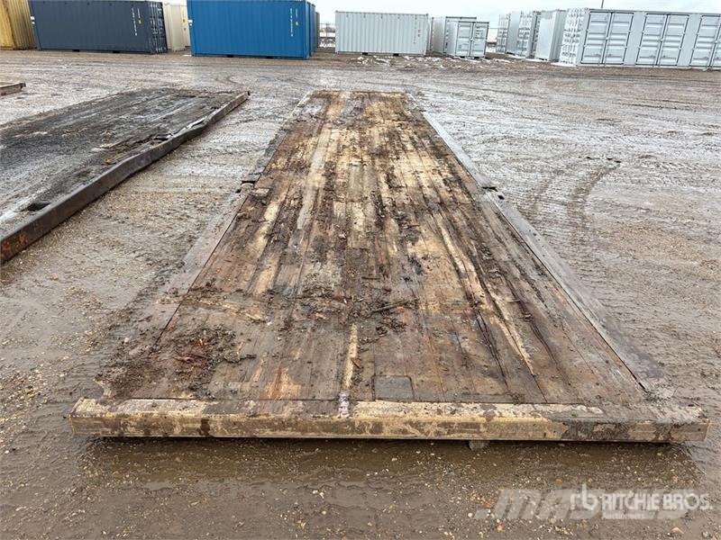 Quantity of (5) 40 ft x 8 ft Mats Oprema i rezervni dijelovi za bušenje