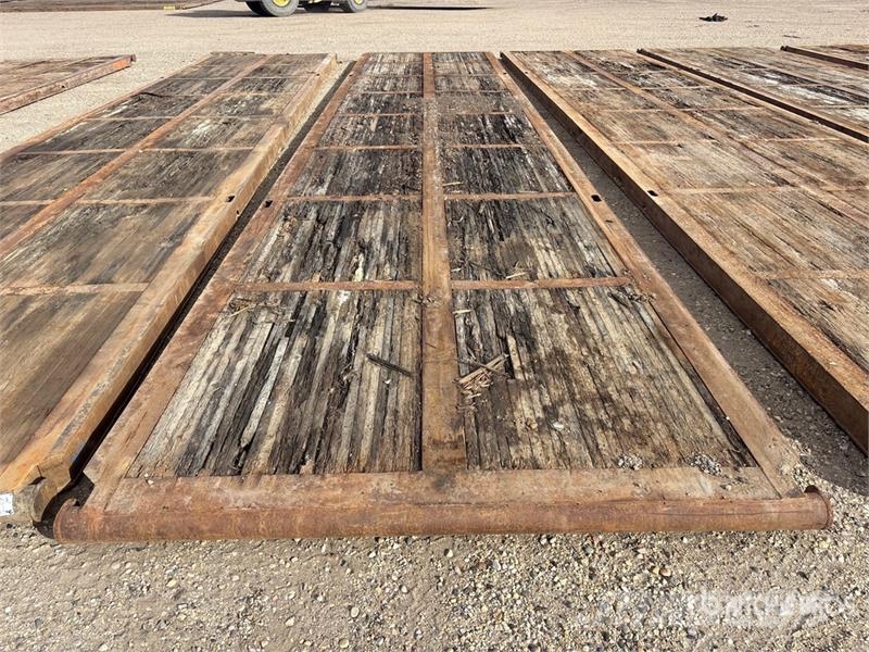 Quantity of (5) 8 ft x 40 ft Rig Mats Rezervni delovi i oprema za bušenje