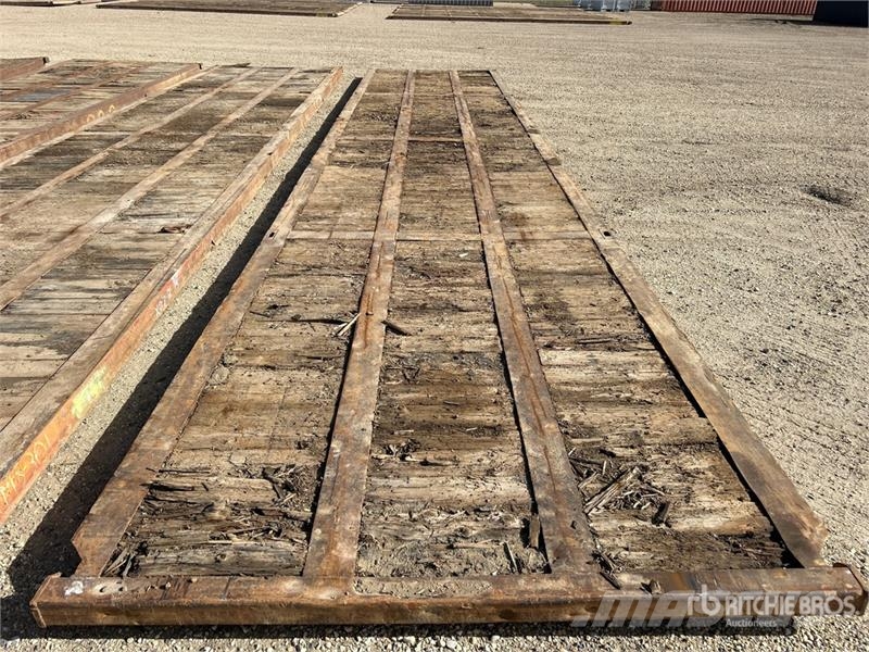 Quantity of (5) 8 Ft x 40 Ft Rig Mats Rezervni delovi i oprema za bušenje
