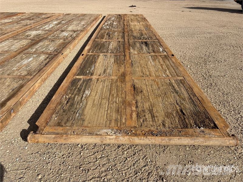 Quantity of (5) 8 ft x 40 ft Rig Mats Rezervni delovi i oprema za bušenje