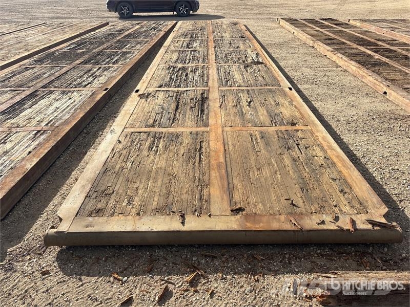 Quantity of (5) 8 ft x 40 ft Rig Mats Rezervni delovi i oprema za bušenje