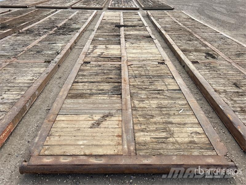  Quantity of (5) 8 Ft x 40 Ft Rig Mats Rezervni delovi i oprema za bušenje