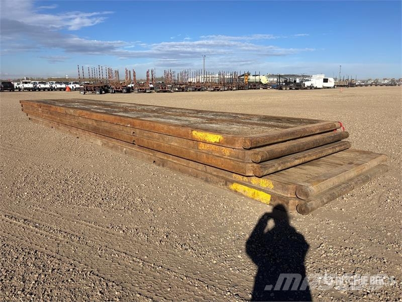 Quantity of (5) 8 ft x 40 ft Rig Mats Oprema i rezervni dijelovi za bušenje