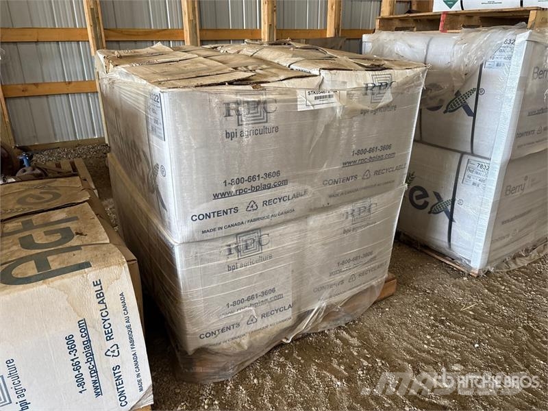  Quantity of (5) AgFlex 10 ft x 300 ft Grain Bags وحدات / آلات معالجة المحاصيل وتخزينها - أخرى